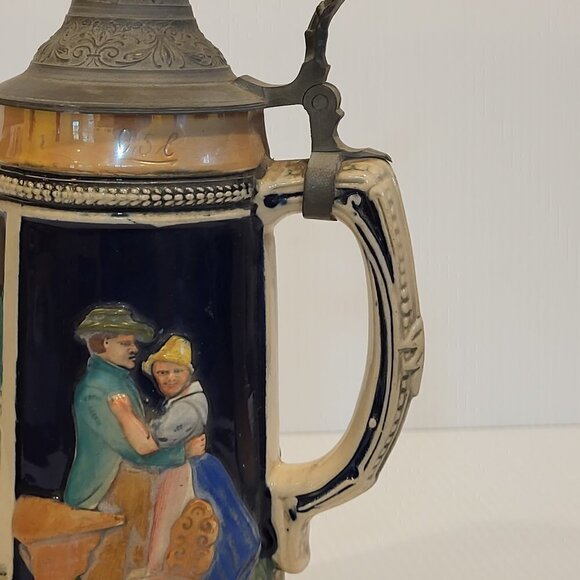 Vintage German Beer Stein Pewter Lid 8.5 in Tall Hand Painted Couple 0.5 L - Picture 6 of 16